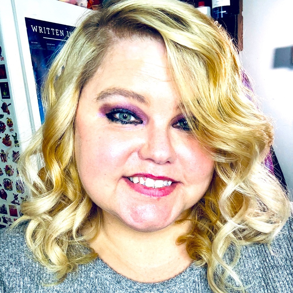 Meet your Posher, Kristin